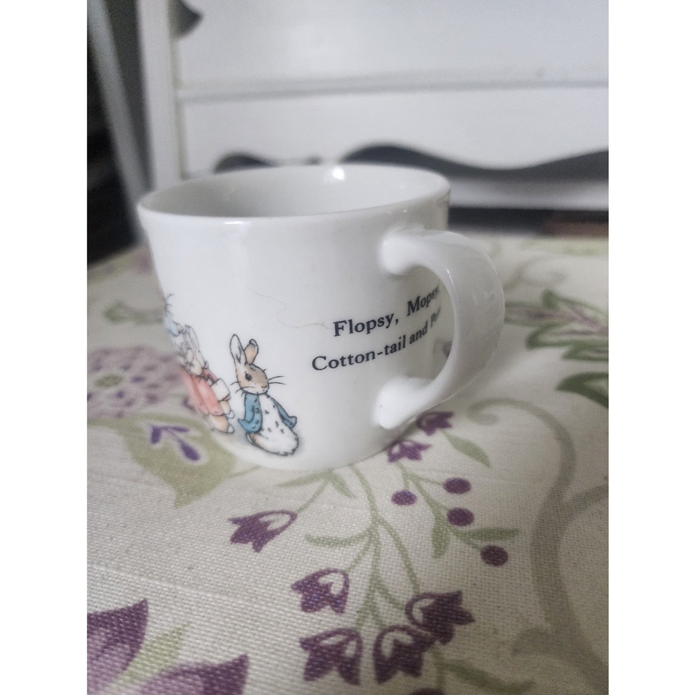 Peter Rabbit wedgewood children's cup - Picture 7 of 8
